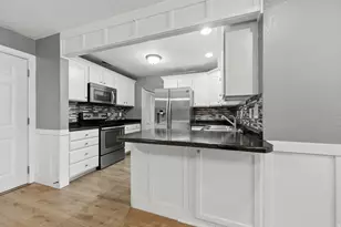 754 E 3900 S, Millcreek, UT 84107 - Photo 2