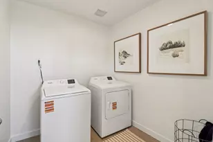 531 E Levengrove Dr, Lehi, UT 84048 - Photo 14