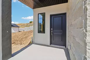 531 E Levengrove Dr, Lehi, UT 84048 - Photo 2