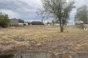 68 E 300 S, Redmond, UT 84652 - Photo 14