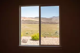 6294 W Sutherland Dr S, Highland, UT 84003 - Photo 10