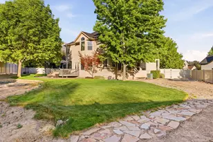 1425 N Manila Ct W, Pleasant Grove, UT 84062 - Photo 34