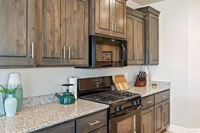 2335 N Canyon Dr, Washington, UT 84780 - Photo 14