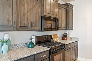 2335 N Canyon Dr, Washington, UT 84780 - Photo 14