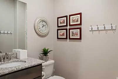 2335 N Canyon Dr, Washington, UT 84780 - Photo 20