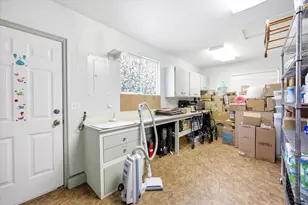 3139 N Pelican Dr, Farr West, UT 84404 - Photo 24
