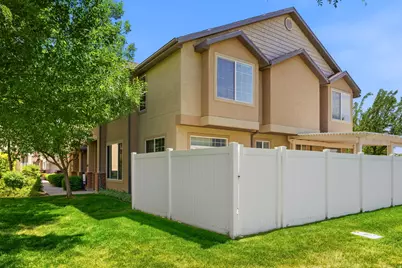 674 Canterbury Ln, North Salt Lake, UT 84054 - Photo 4