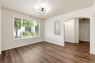 674 Canterbury Ln, North Salt Lake, UT 84054 - Photo 10