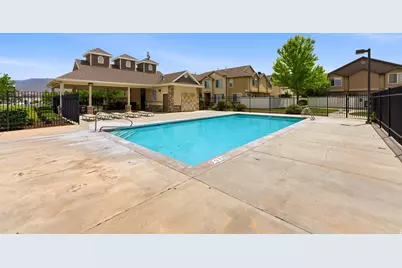 674 Canterbury Ln, North Salt Lake, UT 84054 - Photo 36