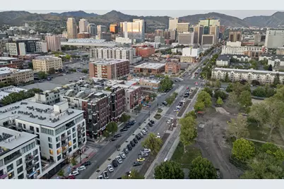 360 W 300 S #403, Salt Lake City, UT 84101 - Photo 4