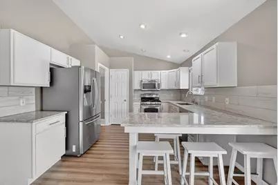 218 W Jonathan Pl, Saratoga Springs, UT 84045 - Photo 12