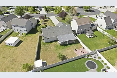 218 W Jonathan Pl, Saratoga Springs, UT 84045 - Photo 40