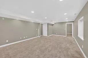 218 W Jonathan Pl, Saratoga Springs, UT 84045 - Photo 28