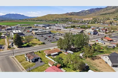 260 E 300 N, Morgan, UT 84050 - Photo 28