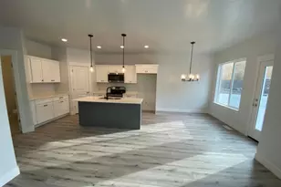 16214 S Truss Dr, Bluffdale, UT 84065 - Photo 2