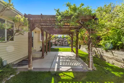 966 E Lambert Ave, Santaquin, UT 84655 - Photo 30
