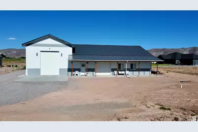 373 N Main St, Central Valley, UT 84754 - Photo 4