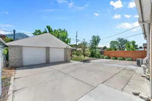 596 N 800 W, Provo, UT 84601 - Photo 22