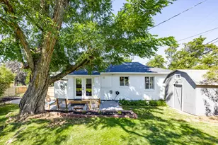 2115 S Wyoming St E, Salt Lake City, UT 84109 - Photo 28