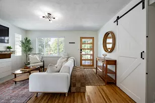 2115 S Wyoming St E, Salt Lake City, UT 84109 - Photo 4