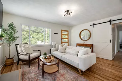 2115 S Wyoming St E, Salt Lake City, UT 84109 - Photo 6