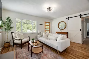 2115 S Wyoming St E, Salt Lake City, UT 84109 - Photo 6