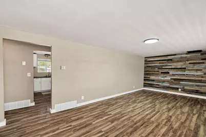365 W 725 N, Logan, UT 84321 - Photo 12