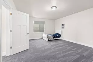 14798 S Glacial Peak Dr, Draper, UT 84020 - Photo 32