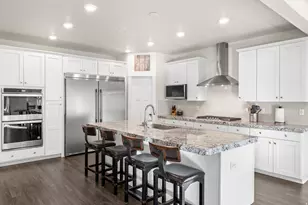 14798 S Glacial Peak Dr, Draper, UT 84020 - Photo 10