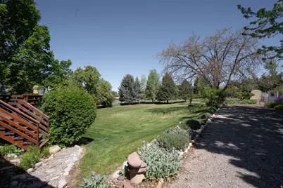 249 E 300 N, Smithfield, UT 84335 - Photo 30