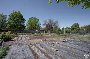 249 E 300 N, Smithfield, UT 84335 - Photo 38