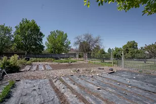 249 E 300 N, Smithfield, UT 84335 - Photo 38