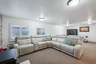 967 W Yamada Ct S, Syracuse, UT 84075 - Photo 30