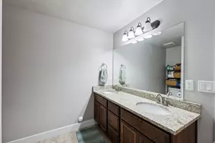 967 W Yamada Ct S, Syracuse, UT 84075 - Photo 30