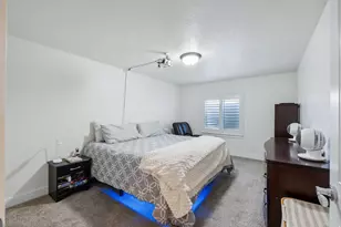 967 W Yamada Ct S, Syracuse, UT 84075 - Photo 34