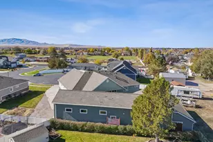 967 W Yamada Ct S, Syracuse, UT 84075 - Photo 82