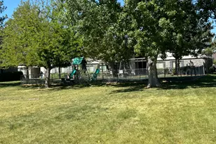 70 E 600 S, Orem, UT 84058 - Photo 28