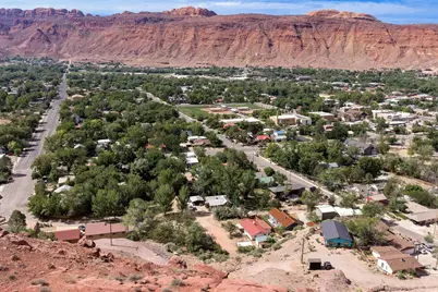 343 E 200 N, Moab, UT 84532 - Photo 38