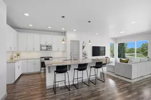 11364 S Red Cardinal Way, South Jordan, UT 84009 - Photo 8