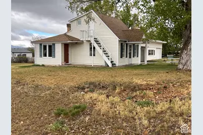 692 S 300 W, Mount Pleasant, UT 84647 - Photo 4