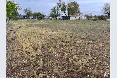692 S 300 W, Mount Pleasant, UT 84647 - Photo 10