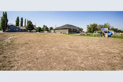 500 N 50 W #1, Tooele, UT 84074 - Photo 8