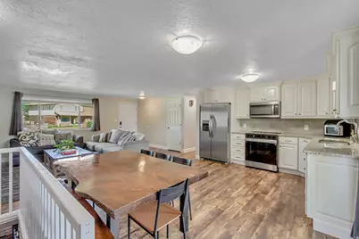 1467 S 185 W, Orem, UT 84058 - Photo 12