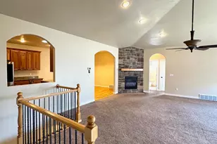 41 N 970 W, Orem, UT 84057 - Photo 2
