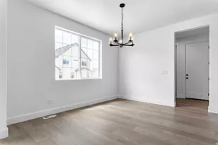 3803 W 2350 N, Clinton, UT 84015 - Photo 12