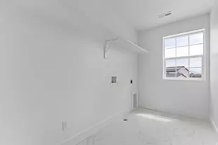 3803 W 2350 N, Clinton, UT 84015 - Photo 22