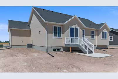 2246 N Hooded Crane Dr, Clinton, UT 84015 - Photo 4