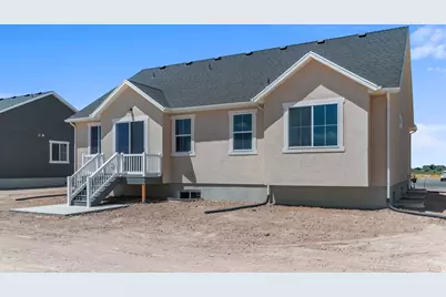 2246 N Hooded Crane Dr, Clinton, UT 84015 - Photo 6