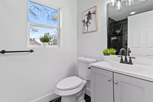 5245 S 900 E, Murray, UT 84117 - Photo 12