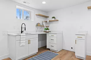5245 S 900 E, Murray, UT 84117 - Photo 22